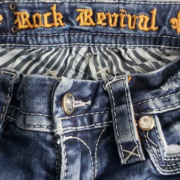 Rock Revival Ruella Straight Jeans - Picture 6 of 9